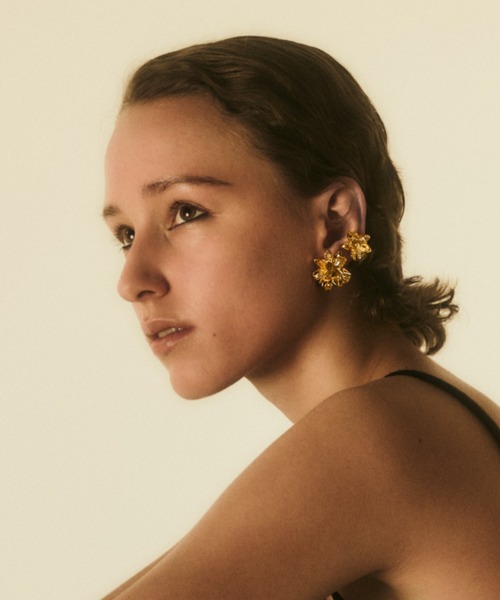 IRIS47(イリスフォーセブン)の「【IRIS 47】petit sunlit earring/プチ サンリット イヤリング(イヤリング・レディース・ゴールド/シルバー・FREE)」の6枚目の写真