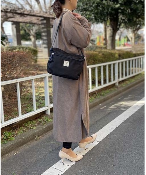 anello GRANDE(アネログランデ)の「anelloGRANDE クラフトショルダー GTM0302Z(ショルダーバッグ・レディース・ネイビー/オリーブ/ライトグレー/ブラック/ダークオレンジ・FREE)」の7枚目の写真
