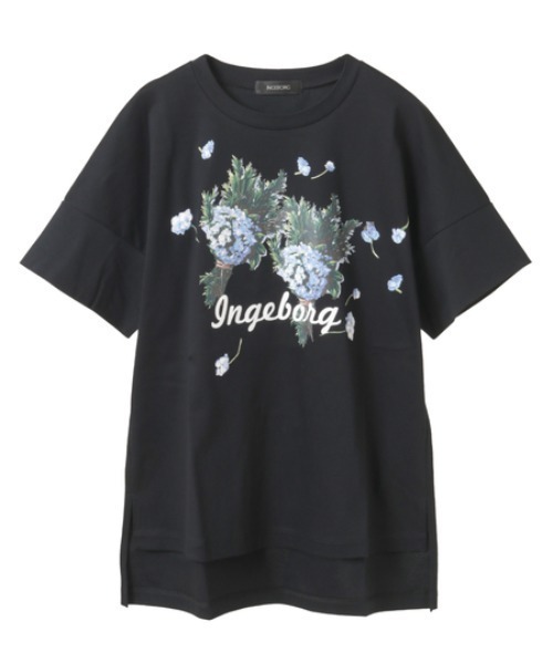 INGEBORG(インゲボルグ)の「ローズマリーとアジサイワンポイントpt.Tシャツ(Tシャツ/カットソー・レディース・ブラック/オフホワイト/ブルー/ネイビー/ピンク・MEDIUM)」の3枚目の写真