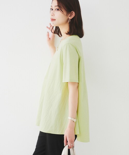 UNTITLED（アンタイトル）の「【UVカット/接触冷感/Tシャツ】異素材ドッキングペプラム（Tシャツ/カットソー・レディース・オフホワイト/サックスブルー/ブラック/グリーン系・00/04/02/50/48/44）」の19枚目の写真
