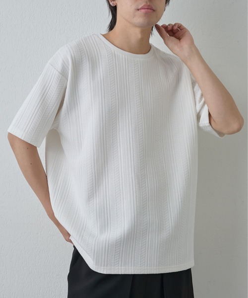 COLONY 2139(コロニートゥーワンスリーナイン)の「ケーブルジャガードTEE(Tシャツ/カットソー・メンズ・ブラック/ホワイト/ブラウン・MEDIUM/LARGE)」の2枚目の写真