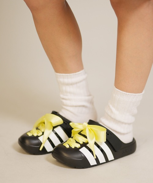 adidas(アディダス)の「adidas/アディダス サンダル ADILETTE CLOG 2.0 アディレッタクロッグ ストラップ付き JQ8058/JS1130/JS1131(サンダル・レディース・ブラック×ホワイト/ブラック×ブラック/ホワイト×ブラック・23.5cm/24.5cm/25.5cm/26.5cm/27.5cm/28.5cm)」の12枚目の写真