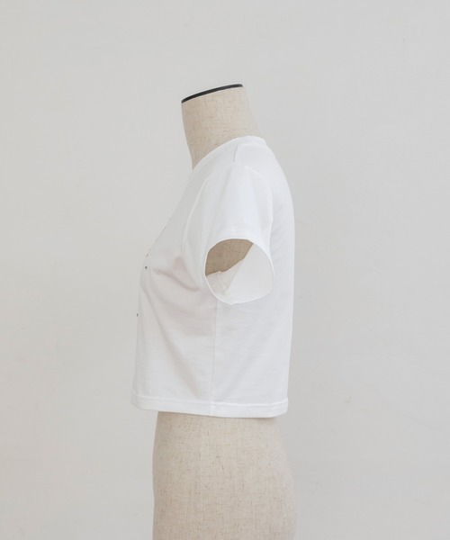 PriCHOU(プリシュ)の「Logo print Cropped T-Shirt/ロゴプリントクロップドTシャツ(Tシャツ/カットソー・レディース・ピンク/ホワイト/ブラック・FREE)」の9枚目の写真