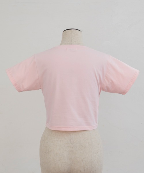 PriCHOU(プリシュ)の「Logo print Cropped T-Shirt/ロゴプリントクロップドTシャツ(Tシャツ/カットソー・レディース・ピンク/ホワイト/ブラック・FREE)」の16枚目の写真