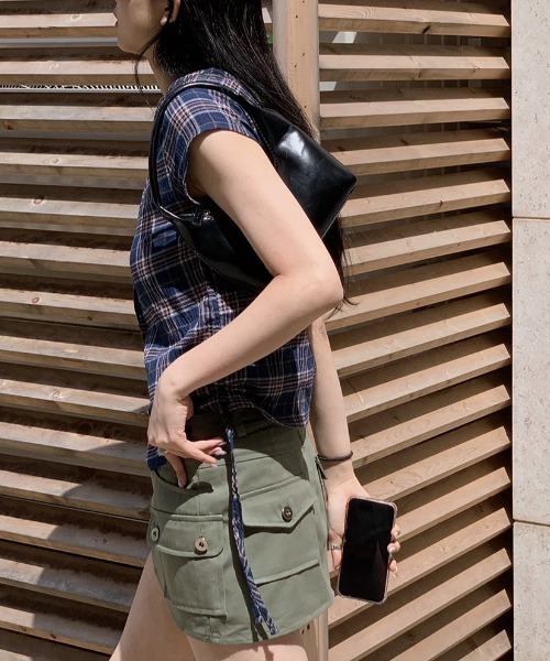 Aelina(エリナ)の「ドローストリング半袖フード付きチェック柄シャツ(シャツ/ブラウス・レディース・グリーン/ベージュ/ブルー・F)」の12枚目の写真