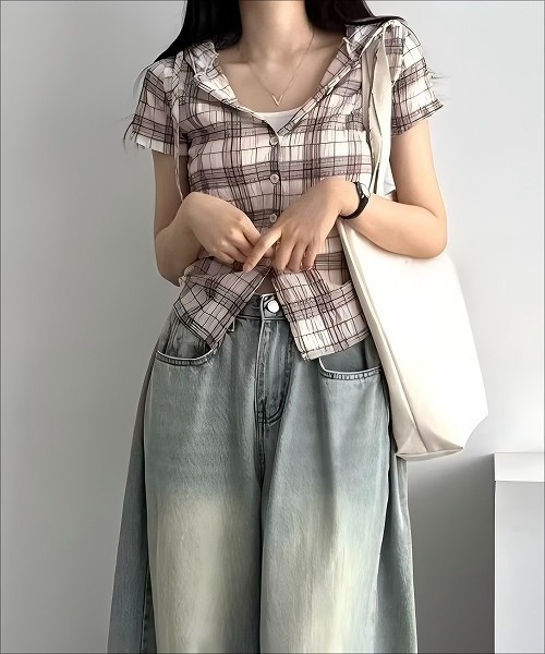 Aelina(エリナ)の「ドローストリング半袖フード付きチェック柄シャツ(シャツ/ブラウス・レディース・グリーン/ベージュ/ブルー・F)」の18枚目の写真