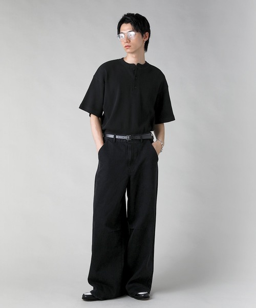 EPIC(エピック)の「ワイドバギーダーツデニムパンツ(デニムパンツ・メンズ・ブラック/ブラック系・S/M/L/XL)」の16枚目の写真