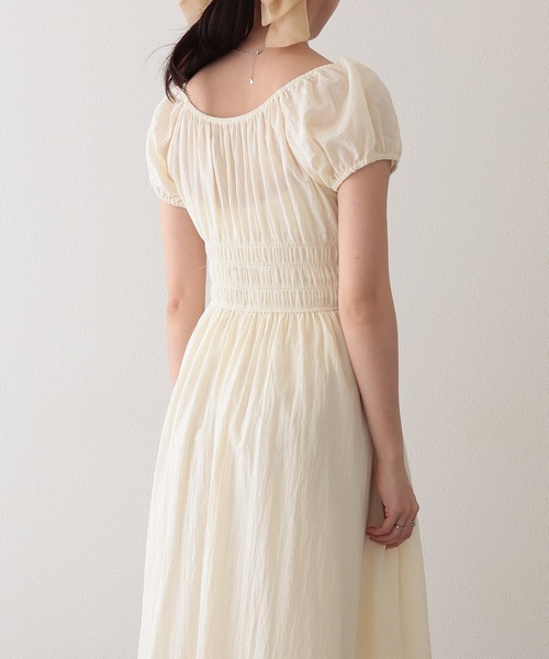 Lace Ladies(レースレディース)の「スクエアネック ワッシャー加工 ギャザー ウエスト シャーリング ワンピース(ワンピース・レディース・ネイビー/ベージュ/アイボリー・M)」の6枚目の写真
