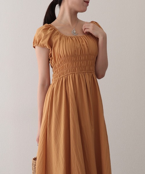 Lace Ladies(レースレディース)の「スクエアネック ワッシャー加工 ギャザー ウエスト シャーリング ワンピース(ワンピース・レディース・ネイビー/ベージュ/アイボリー・M)」の18枚目の写真