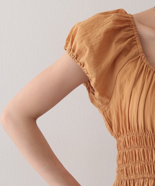 Lace Ladies(レースレディース)の「スクエアネック ワッシャー加工 ギャザー ウエスト シャーリング ワンピース(ワンピース・レディース・ネイビー/ベージュ/アイボリー・M)」の20枚目の写真