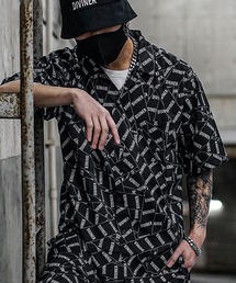 DIVINER（ディヴァイナー）の「Packing Tape Logo Shirt シャツ メンズ 半袖 総柄（シャツ/ブラウス）」