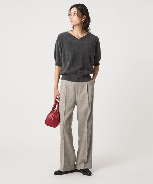 green label relaxing(グリーンレーベルリラクシング)の「フラッフフェザー 2WAY ショートスリーブ ニット プルオーバー -ウォッシャブル-(ニット/セーター・レディース・オフホワイト/ライトブルー/ダークブラウン/ダークグレー・FREE)」の10枚目の写真