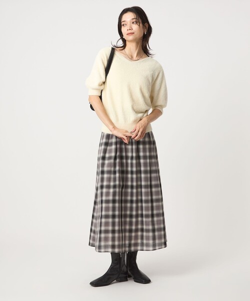 green label relaxing(グリーンレーベルリラクシング)の「フラッフフェザー 2WAY ショートスリーブ ニット プルオーバー -ウォッシャブル-(ニット/セーター・レディース・オフホワイト/ライトブルー/ダークブラウン/ダークグレー・FREE)」の17枚目の写真