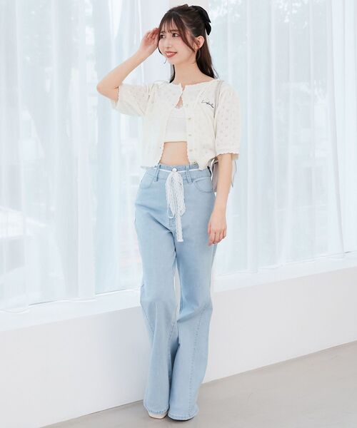 MAJESTIC LEGON（マジェスティックレゴン）の「キャミセットフラワーアイレットクルーカーデ（カーディガン/ボレロ・レディース・アイボリー/ネイビー/レッド/ブラウン・MEDIUM）」の11枚目の写真