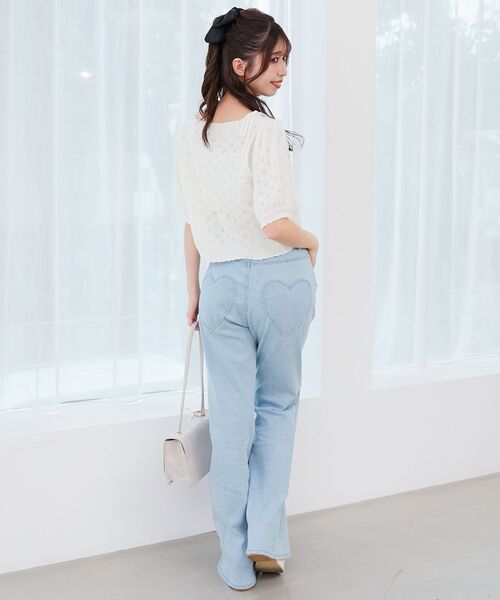 MAJESTIC LEGON（マジェスティックレゴン）の「キャミセットフラワーアイレットクルーカーデ（カーディガン/ボレロ・レディース・アイボリー/ネイビー/レッド/ブラウン・MEDIUM）」の13枚目の写真