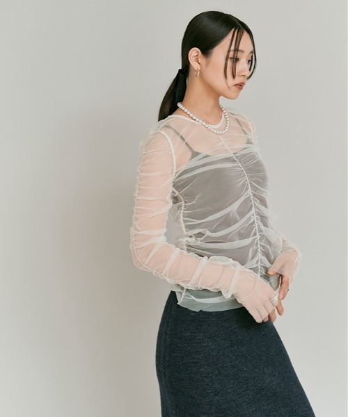 W:Huku(フーク)の「2way シャーリング シアー ロングスリーブ トップス / 2Way Shirred Sheer Top(Tシャツ/カットソー・レディース・ブラック/グレー/アイボリー・FREE)」の14枚目の写真