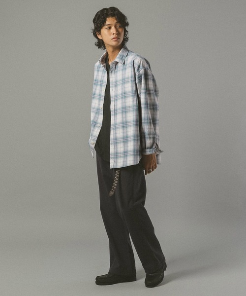 RAGEBLUE（レイジブルー）の「ビッグシルエット/オンブレチェックシャツ（シャツ/ブラウス・メンズ・ブラウン/ホワイト系その他/ネイビー/ブラック・LARGE/SMALL/MEDIUM）」の6枚目の写真