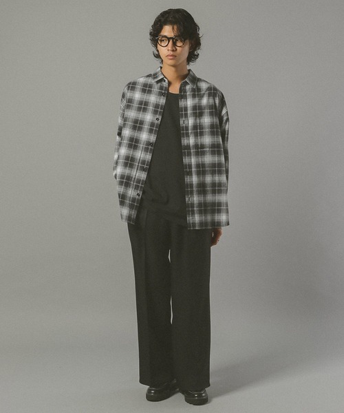 RAGEBLUE（レイジブルー）の「ビッグシルエット/オンブレチェックシャツ（シャツ/ブラウス・メンズ・ブラウン/ホワイト系その他/ネイビー/ブラック・LARGE/SMALL/MEDIUM）」の11枚目の写真