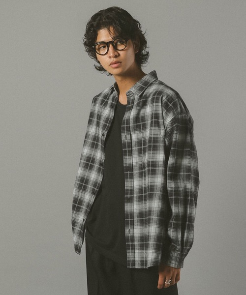 RAGEBLUE（レイジブルー）の「ビッグシルエット/オンブレチェックシャツ（シャツ/ブラウス・メンズ・ブラウン/ホワイト系その他/ネイビー/ブラック・LARGE/SMALL/MEDIUM）」の14枚目の写真