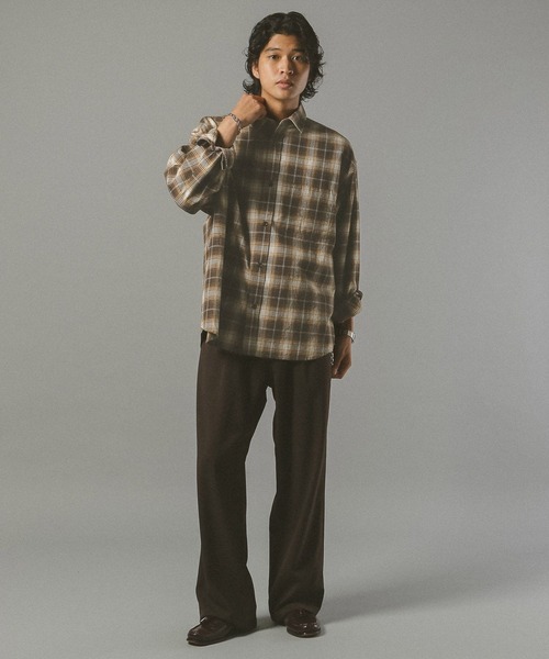 RAGEBLUE（レイジブルー）の「ビッグシルエット/オンブレチェックシャツ（シャツ/ブラウス・メンズ・ブラウン/ホワイト系その他/ネイビー/ブラック・LARGE/SMALL/MEDIUM）」の18枚目の写真