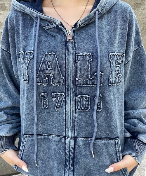 ROGER AND RAW(ロジャーアンドロウ)の「デニムジップアップパーカー(パーカー・レディース・ブラック/ブルー・FREE)」の10枚目の写真
