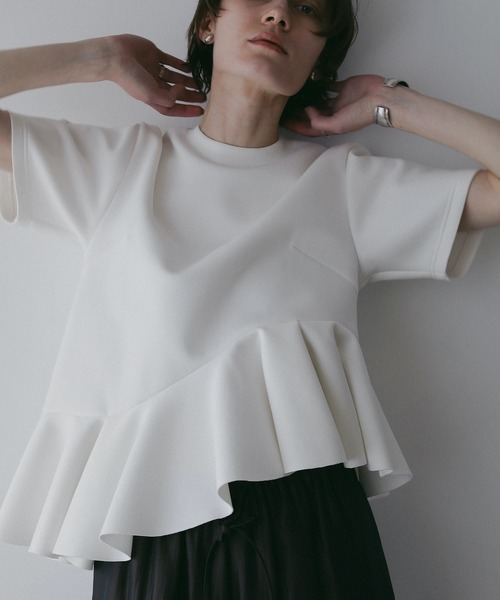 MANOF（マノフ）の「FRILL DESIGN CUT TOPS（Tシャツ/カットソー・レディース・ブラック/パープル/ホワイト・F）」の16枚目の写真