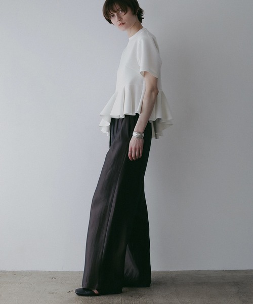 MANOF（マノフ）の「FRILL DESIGN CUT TOPS（Tシャツ/カットソー・レディース・ブラック/パープル/ホワイト・F）」の13枚目の写真