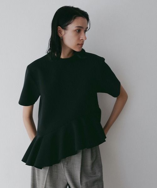 MANOF(マノフ) 2WAY FRILL NECK CUT TOPS
