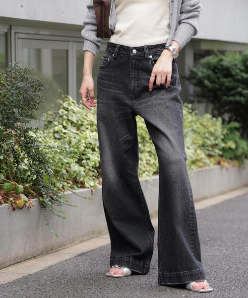 PICCADILLY（ピカデリー）の「◆〈フリーズマート別注〉PICCADILLY ベーシックワイドデニムパンツ【低身長サイズ有】（デニムパンツ・レディース・ライトインディゴブルー/ブラック系その他2・X-SMALL/SMALL/MEDIUM）」の2枚目の写真