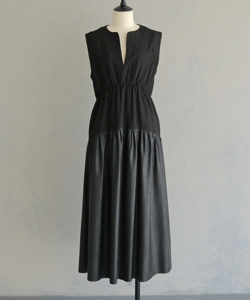 &g'aime(アンジェム)の「【&g'aime】レザー切替ティアードワンピース Leather-Panel Tiered Dress(ワンピース・レディース・ブラック/グレイッシュベージュ・FREE)」の14枚目の写真