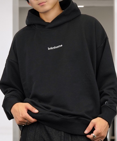 L'atelier(ラトリエ)の「バックプリント グラフィック パーカー ヘビーウェイト 刺繍 ロゴ ポケット brknhome(パーカー・メンズ・ブラック系1/ブラック系2・M/L)」の7枚目の写真