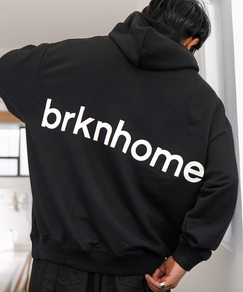 L'atelier(ラトリエ)の「バックプリント グラフィック パーカー ヘビーウェイト 刺繍 ロゴ ポケット brknhome(パーカー・メンズ・ブラック系1/ブラック系2・M/L)」の18枚目の写真