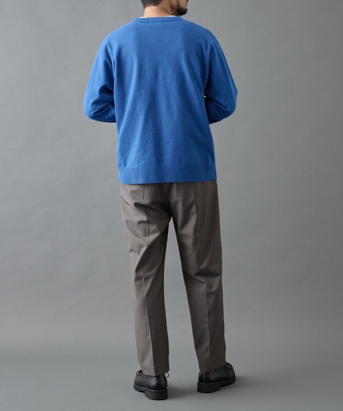 COLONY 2139(コロニートゥーワンスリーナイン)の「Vネックウォッシャブルニットプルオーバー(ニット/セーター・メンズ・グレー/ブラック/ブルー・LARGE/MEDIUM)」の5枚目の写真