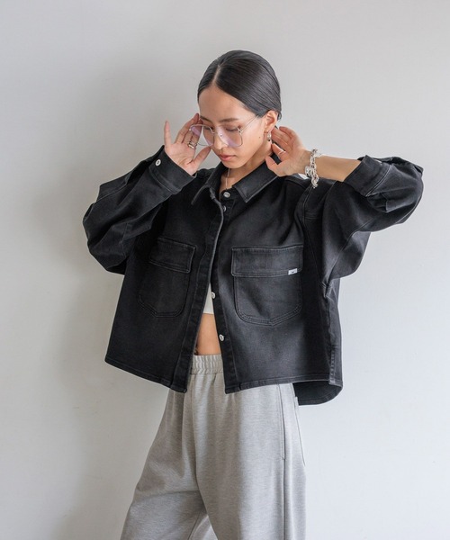 HEREIAM（ヘレイアム）の「【HEREIAM】Flexデニムシャツ（シャツ/ブラウス・レディース・インディゴブルー/ブラック・FREE）」の8枚目の写真