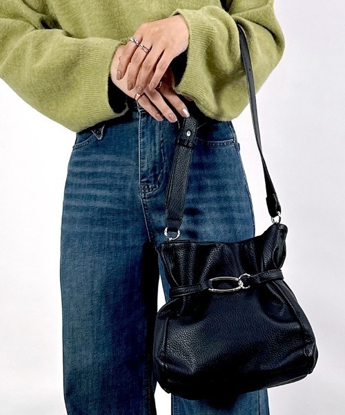 クレージュ　バッグ　ハンドバッグ　ショルダーバッグ　デニム　ロゴ　ボア　黒　巾着 CLOTHY ショルダーバッグ バッグ 「カジュアルにもキレイめにも」巾着