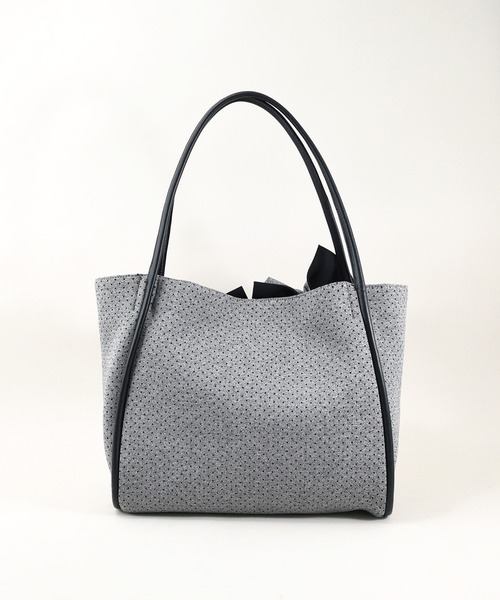 U（ユー）の「Moelleux モワルー フリルトートバッグ（トートバッグ・レディース・ブラック/ピンク/グレー/シルバー・FREE）」の19枚目の写真