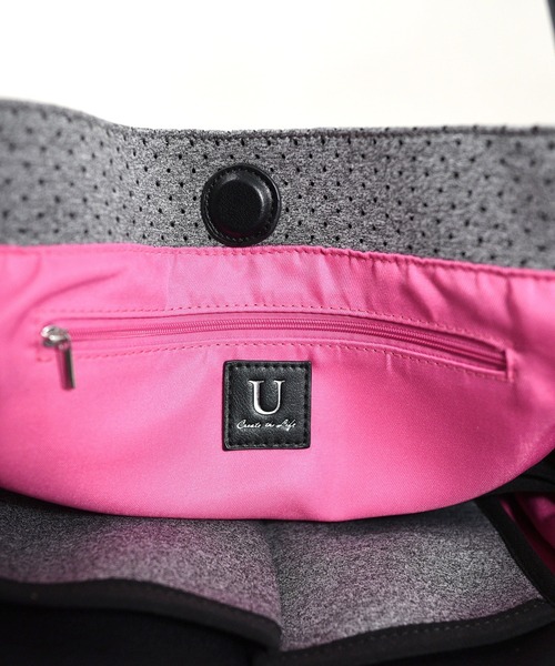 U（ユー）の「Moelleux モワルー フリルトートバッグ（トートバッグ・レディース・ブラック/ピンク/グレー/シルバー・FREE）」の20枚目の写真