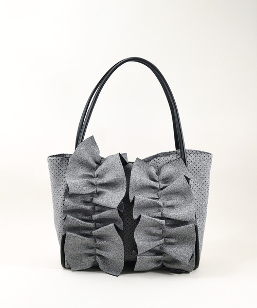 U（ユー）の「Moelleux モワルー フリルトートバッグ（トートバッグ・レディース・ブラック/ピンク/グレー/シルバー・FREE）」の17枚目の写真