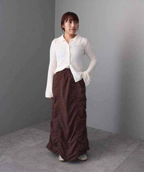 CRAFT STANDARD BOUTIQUE(クラフトスタンダードブティック)の「ドロストシャーリングデザインスカート(スカート・レディース・ブラウン/ブラック・FREE)」の8枚目の写真