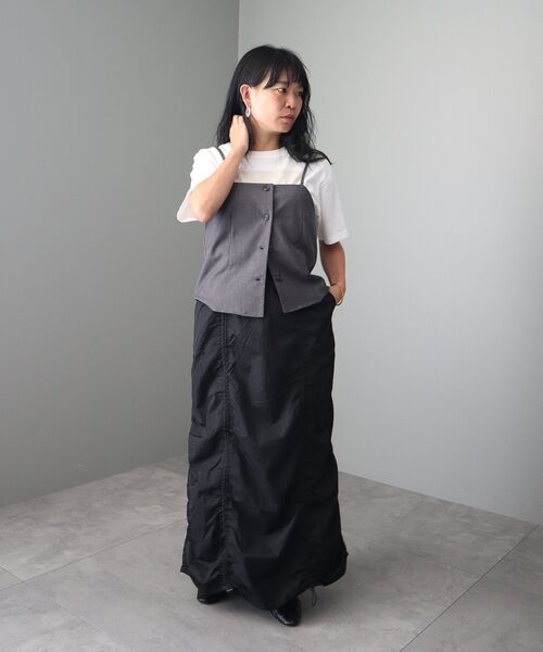 CRAFT STANDARD BOUTIQUE(クラフトスタンダードブティック)の「ドロストシャーリングデザインスカート(スカート・レディース・ブラウン/ブラック・FREE)」の22枚目の写真
