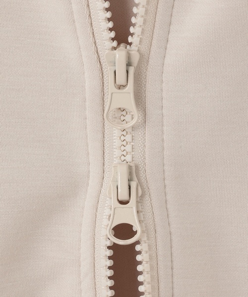 by LOVEiT（バイラビット）の「トラックジャケット（ジャージ・キッズ・オフホワイト/ネイビー・120cm/140cm/160cm/150cm/130cm）」の8枚目の写真