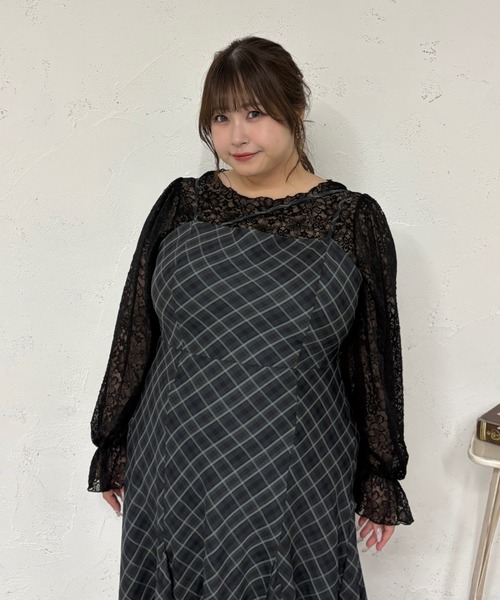 Louiosy（ルオシー）の「【大きいサイズ】レーストップス+キャミソールSET（シャツ/ブラウス・レディース・ブラック/アイボリー・X-LARGE/4L/3L）」の8枚目の写真