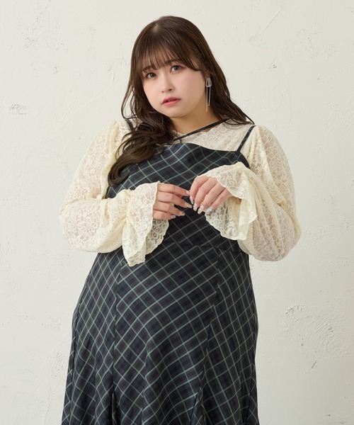 Louiosy（ルオシー）の「【大きいサイズ】レーストップス+キャミソールSET（シャツ/ブラウス・レディース・ブラック/アイボリー・X-LARGE/4L/3L）」の15枚目の写真