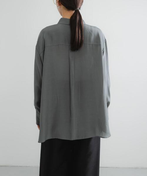 URBAN RESEARCH(アーバンリサーチ)の「new basic WASHABLE CUPRA SHIRTS(シャツ/ブラウス・レディース・ベージュ/グレー系その他・FREE)」の14枚目の写真