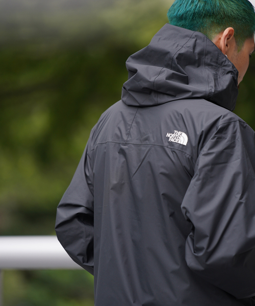 THE NORTH FACE(ザノースフェイス)の「THE NORTH FACE / ザ ノースフェイス Dot Shot Jacket ドットショットジャケット(マウンテンパーカー・メンズ・チャコールグレー/ブラック・X-LARGE/LARGE/MEDIUM)」の16枚目の写真