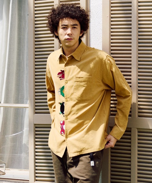 【希少】go slow caravan アニマル刺繍 シャツ ベージュ 5 XL 希少】go slow caravan アニマル刺繍 シャツ ベージュ 5 XL