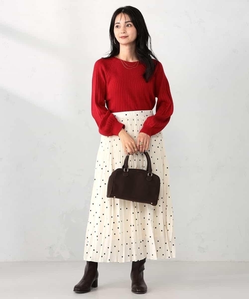 a.v.v（アーヴェヴェ）の「【洗える】求心風クルーネックニット【新色追加】（ニット/セーター・レディース・グレー系その他/アイボリー/レッド/ブラック/ブルー/ライトベージュ・36/38/42/40/34）」の21枚目の写真