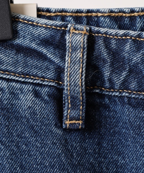 GUESS JEANS(ゲスジーンズ)の「GUESS JEANS GJ G10 CARGO PANTS ゲス ワイドカーゴパンツ デニムパンツ ジーンズ(デニムパンツ・レディース・インディゴブルー・29inch/27inch/25inch/24inch/28inch/26inch)」の4枚目の写真