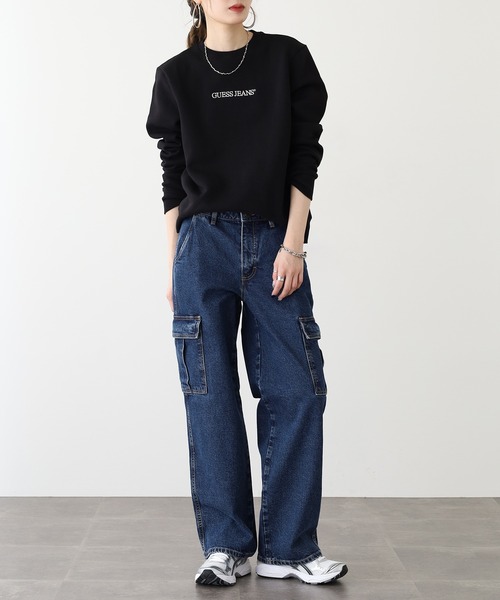 GUESS JEANS(ゲスジーンズ)の「GUESS JEANS GJ G10 CARGO PANTS ゲス ワイドカーゴパンツ デニムパンツ ジーンズ(デニムパンツ・レディース・インディゴブルー・29inch/27inch/25inch/24inch/28inch/26inch)」の16枚目の写真