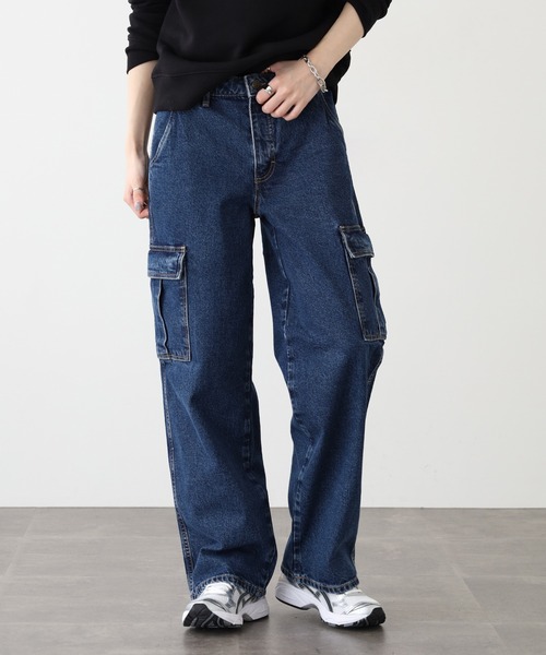 GUESS JEANS(ゲスジーンズ)の「GUESS JEANS GJ G10 CARGO PANTS ゲス ワイドカーゴパンツ デニムパンツ ジーンズ(デニムパンツ・レディース・インディゴブルー・29inch/27inch/25inch/24inch/28inch/26inch)」の13枚目の写真